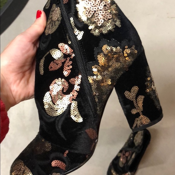 ALDO boots - Picture 3 of 3